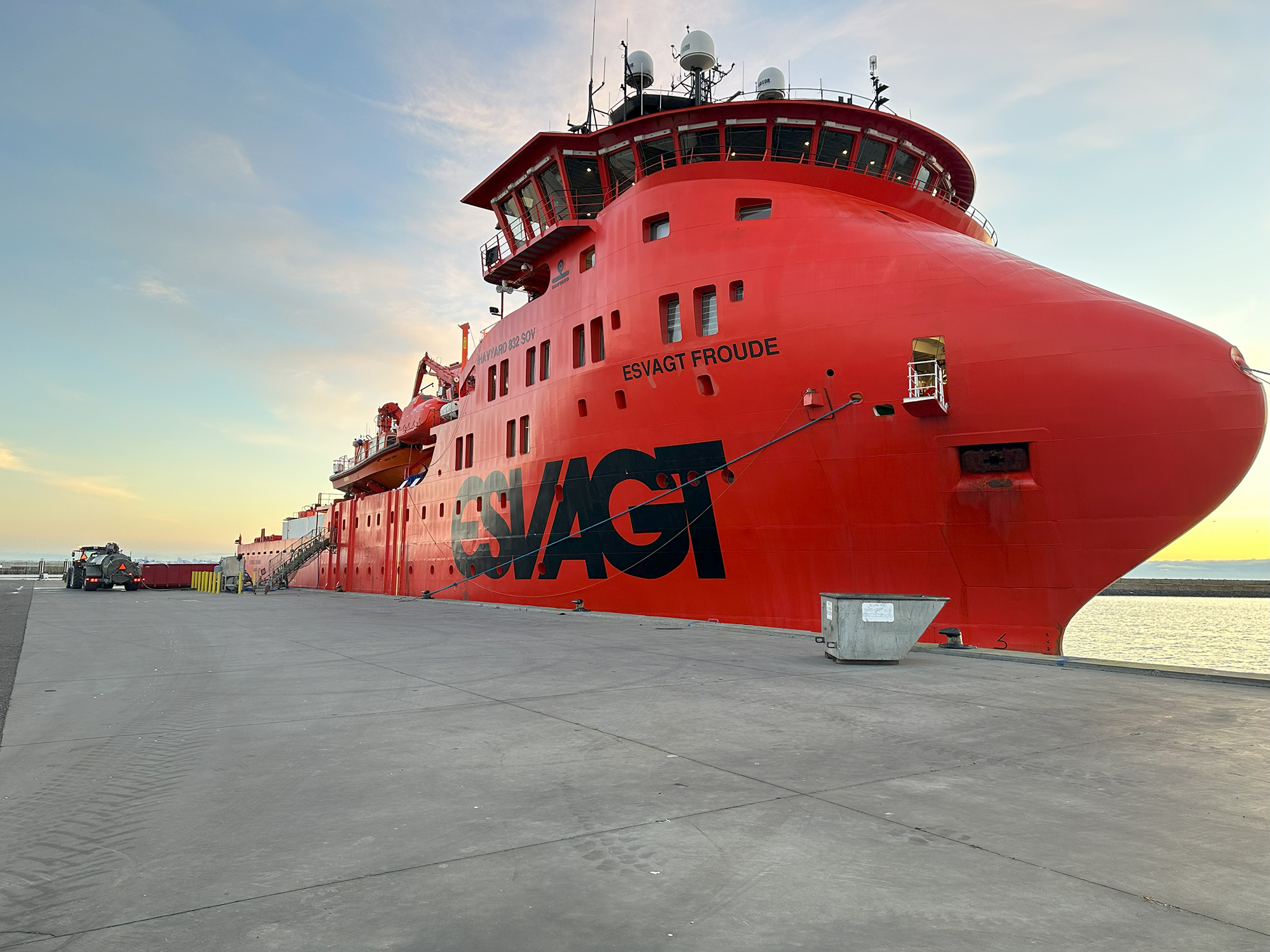 Bilge Offshore 6833 Web