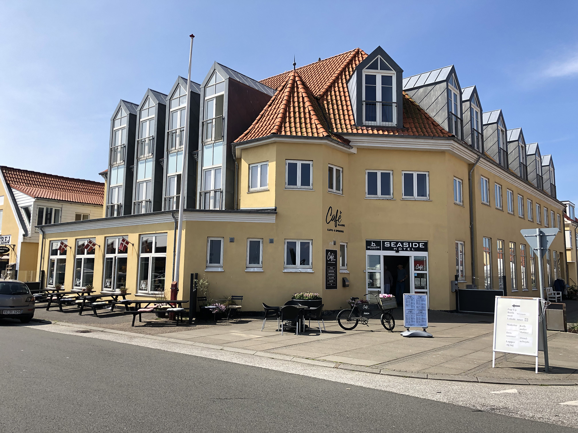 Cafe Seaside 4124 Web