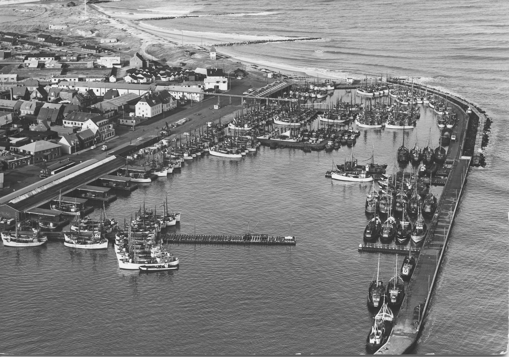 History B14260 Thyboronport Web