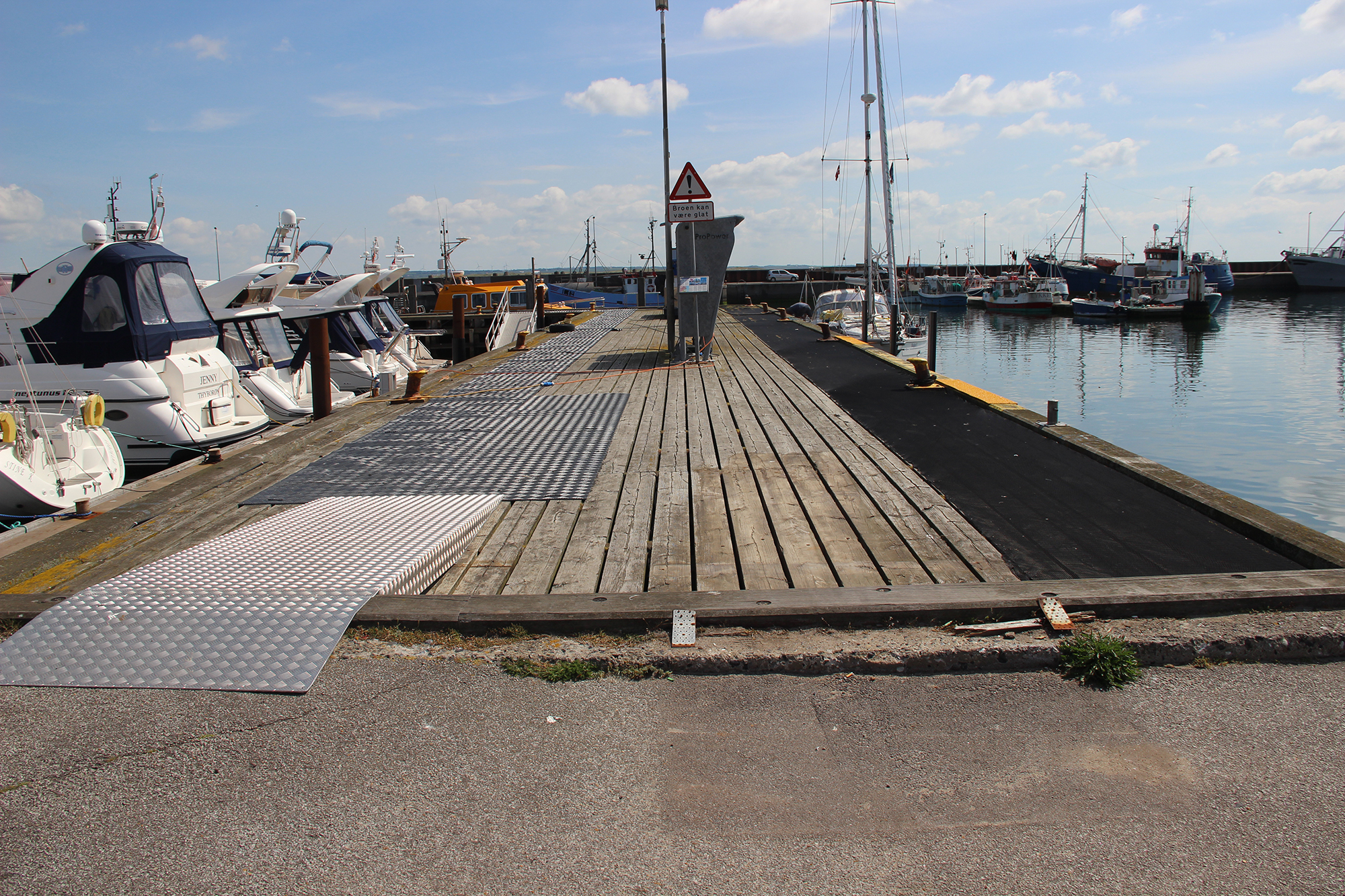 Vinkelpier 6428 Web