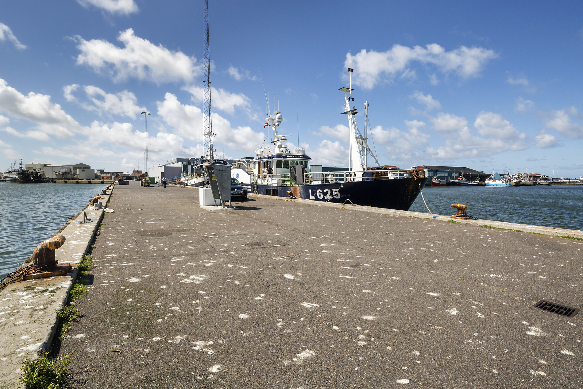 Yderpier 15A4837 Web