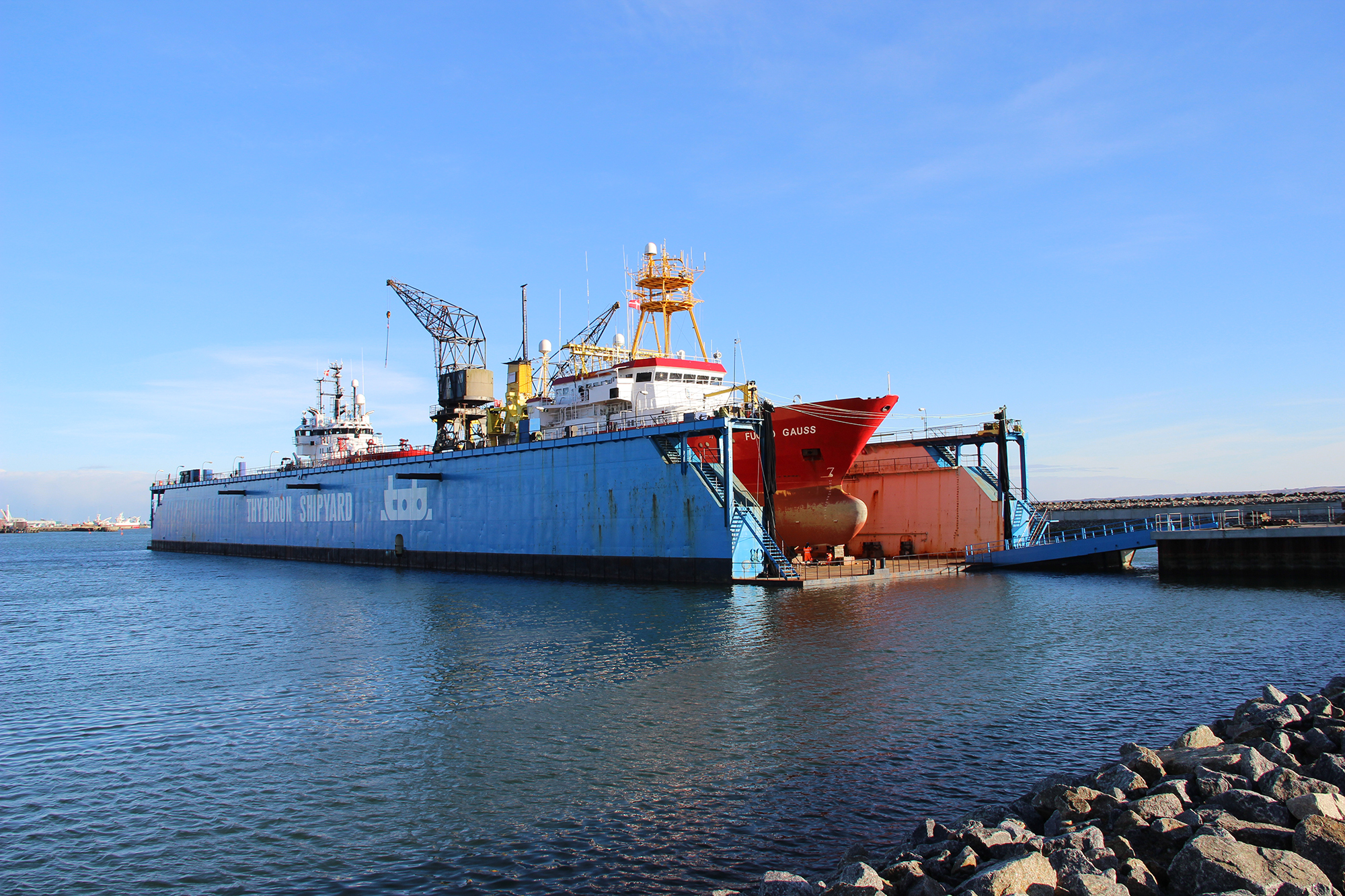 Floating Dock Offshore 3447 Web