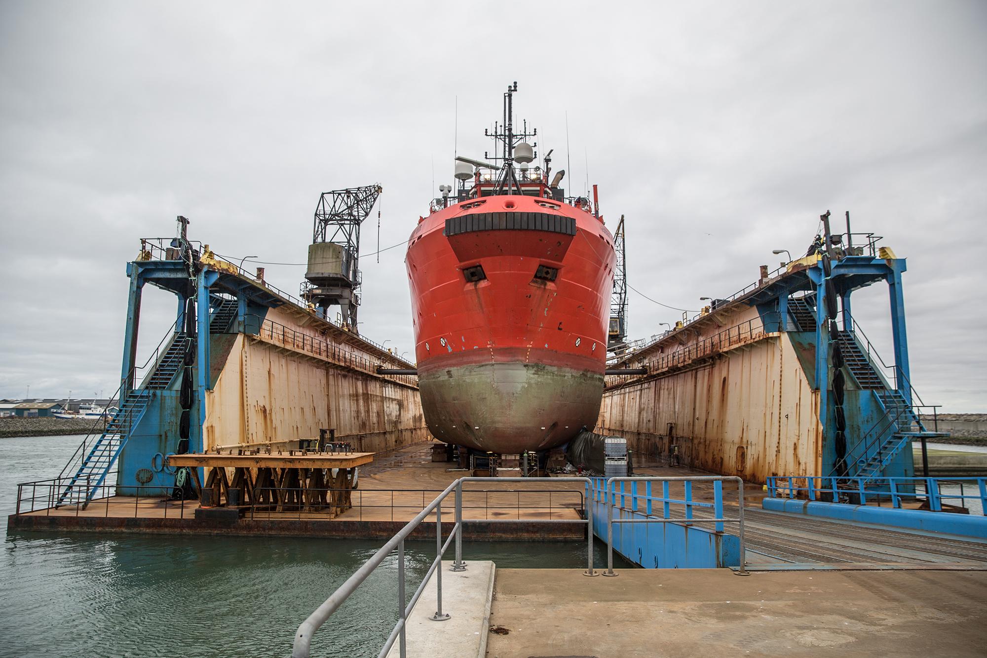 Offshore Floating Dock AS5I4721 Web